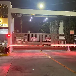 Apartamento Casa Mazatlán, Alberca, Baño Y Clima En Cada, Mazatlán